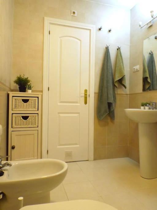 Apartamento Suite Centrico B Málaga Eksteriør billede